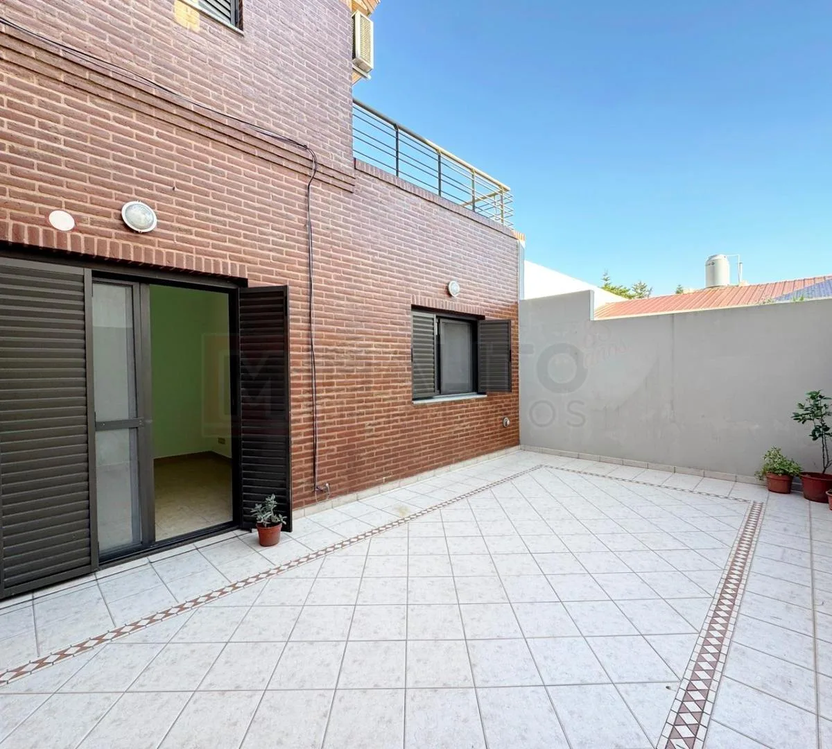 PH de 2 ambientes con gran patio en Villa Lugano