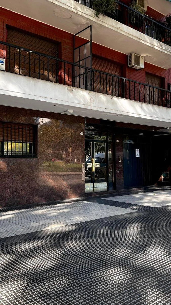 Departamento de 3 ambientes en Monserrat, piso 14