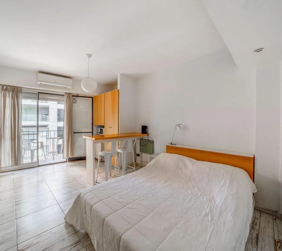 Квартира-студия с мебелью и балконом в Palermo Soho