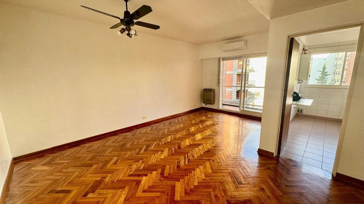 Квартира с 1 спальней и балконом в Núñez