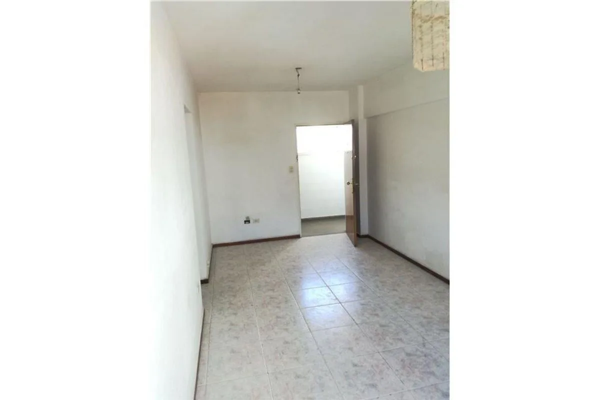 Two-room apartment in Ramos Mejía