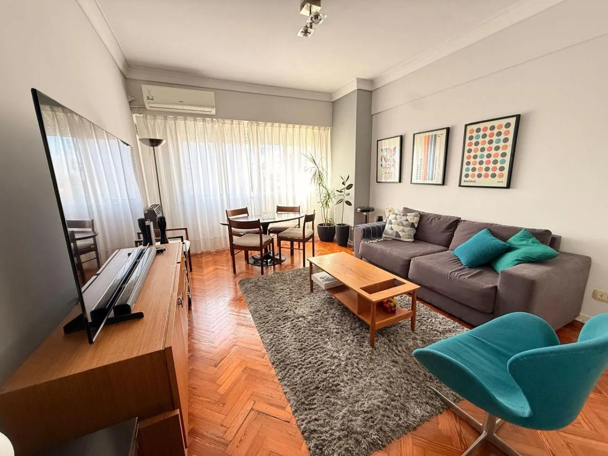 Apartamento de 3 ambientes mobiliado com 2 dormitórios em Palermo Hollywood