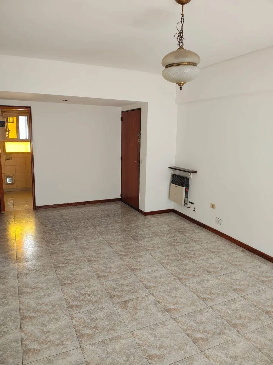 Departamento de 3 ambientes en Ramos Mejía Norte