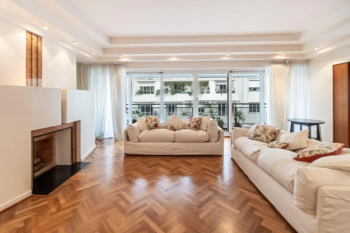 Apartamento de 4 quartos mobiliado em Recoleta