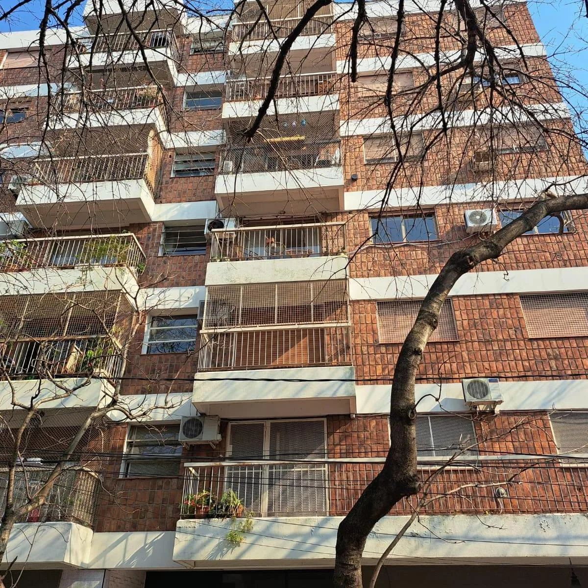 Two-room apartment in Olivos, near Av. Maipú