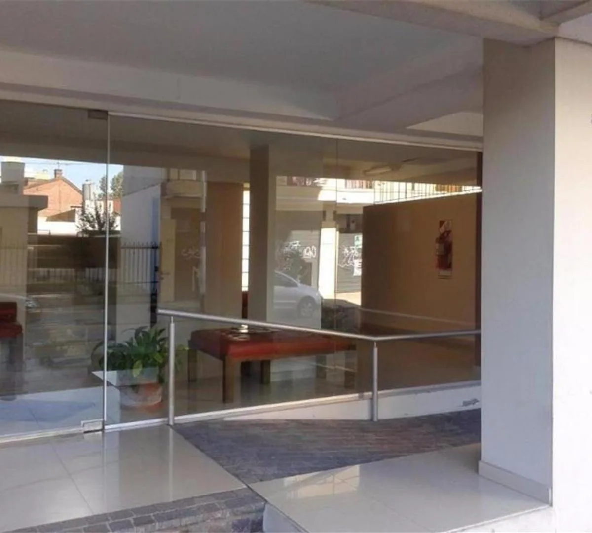 Departamento de 2 ambientes con balcón francés en San Miguel