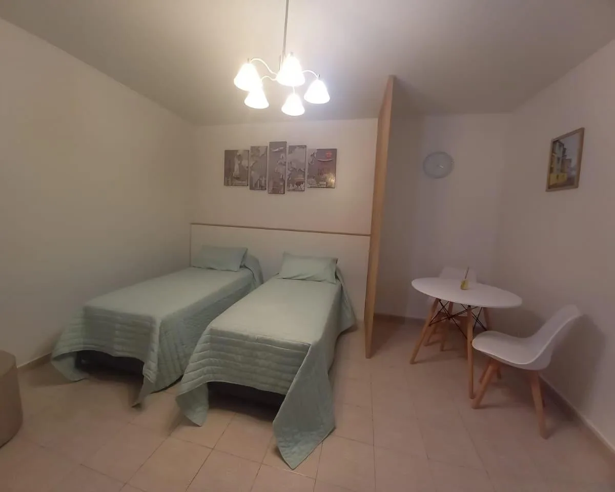 Kitnet sem mobília em San Nicolás