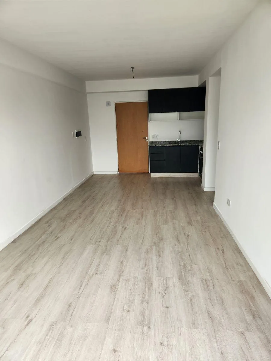 Departamento de 2 ambientes en Flores