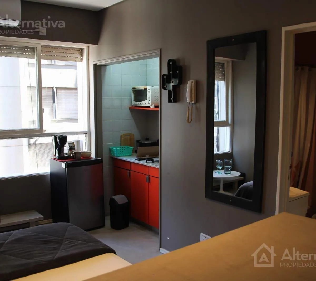 Monoambiente en alquiler temporario en Monserrat