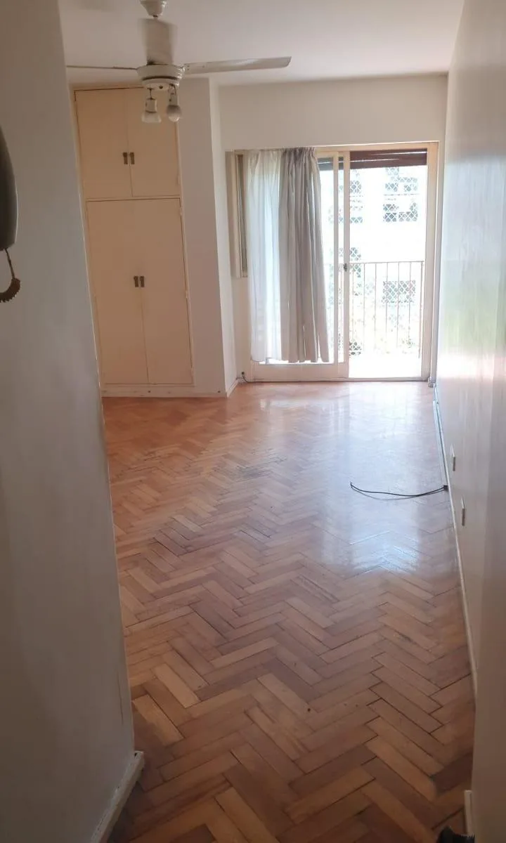 Studio apartment with balcony in Almagro