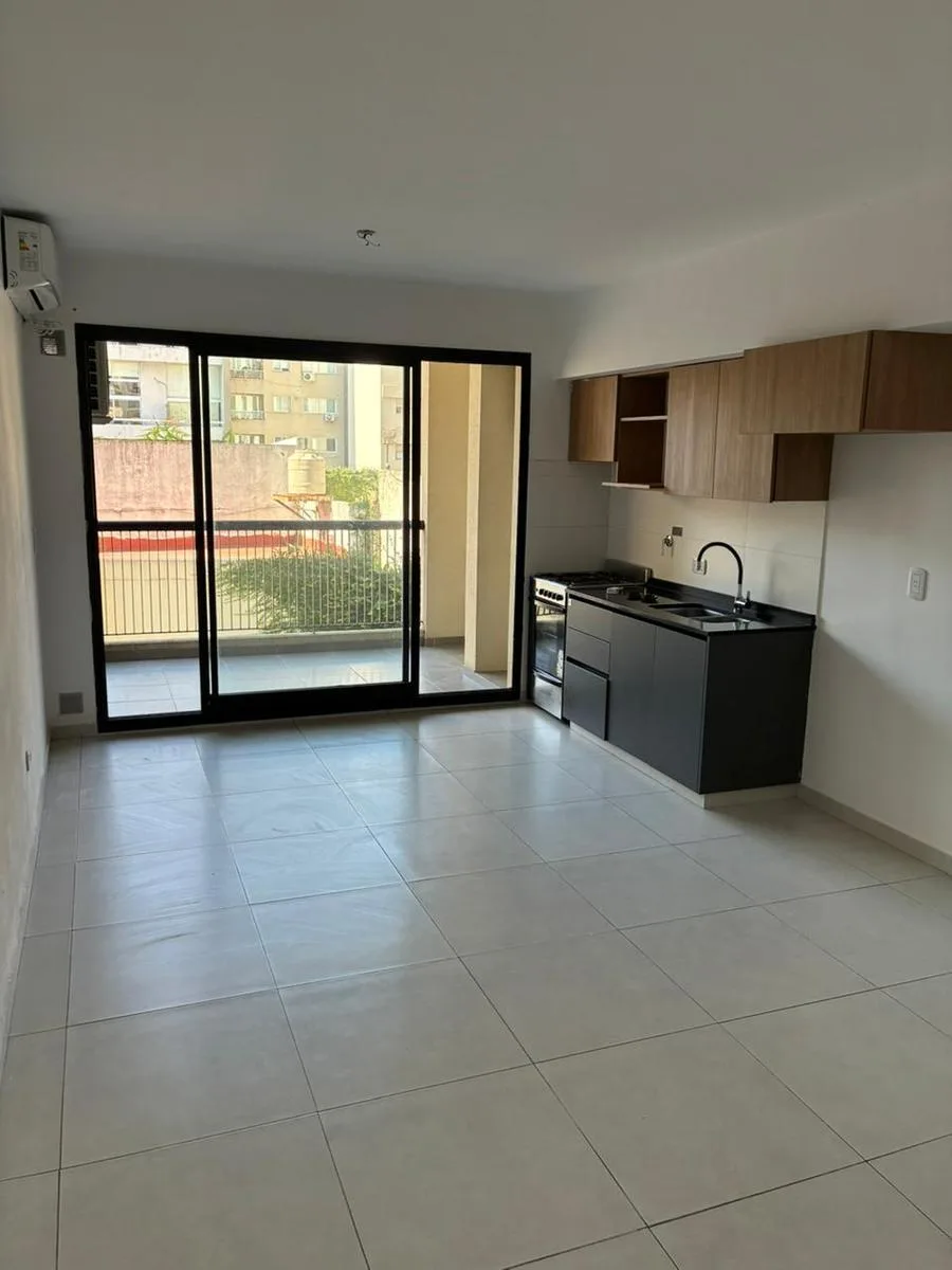 Apartamento de dois ambientes novo com varanda em Caballito