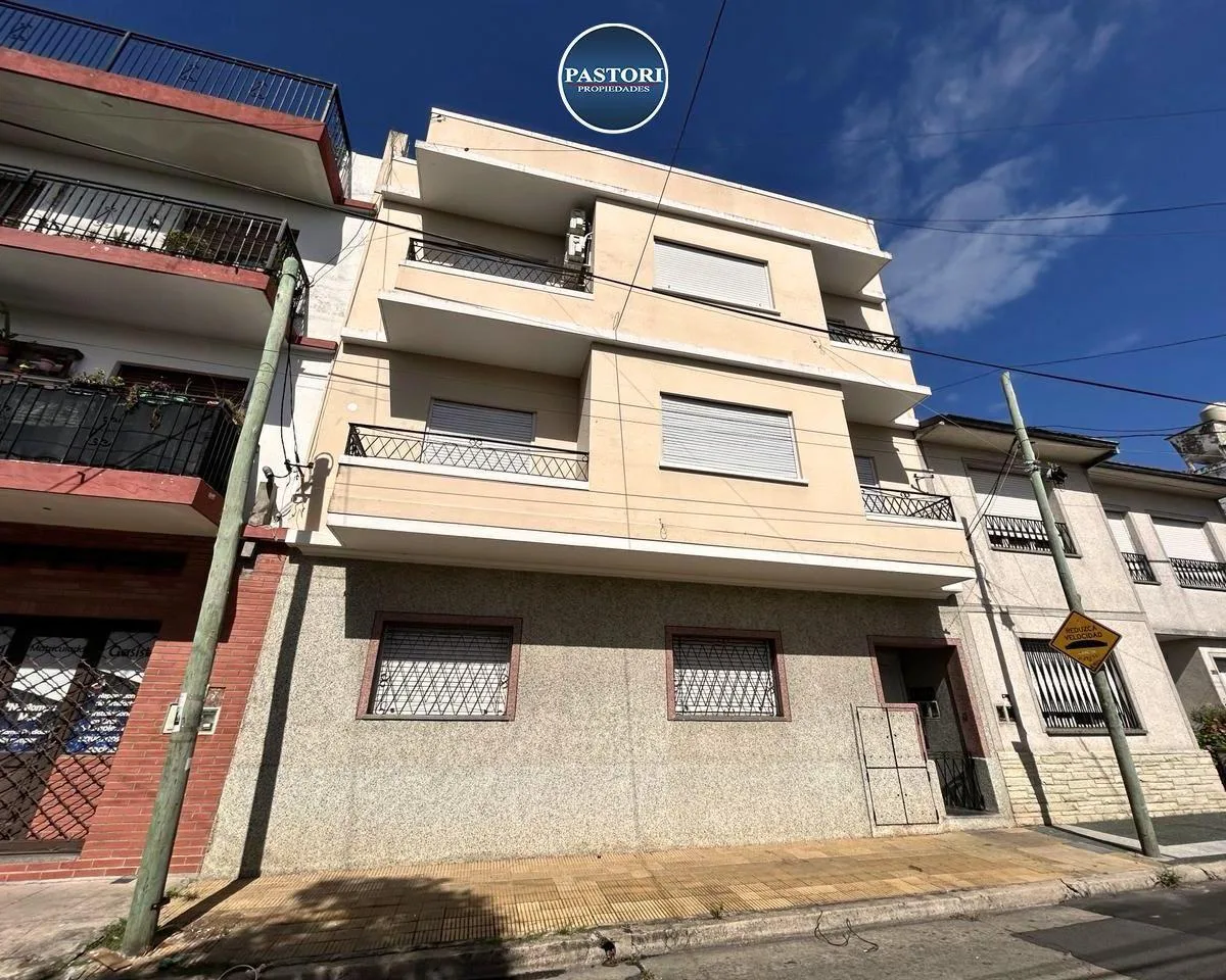 Two-room PH in Olivos, Vicente López