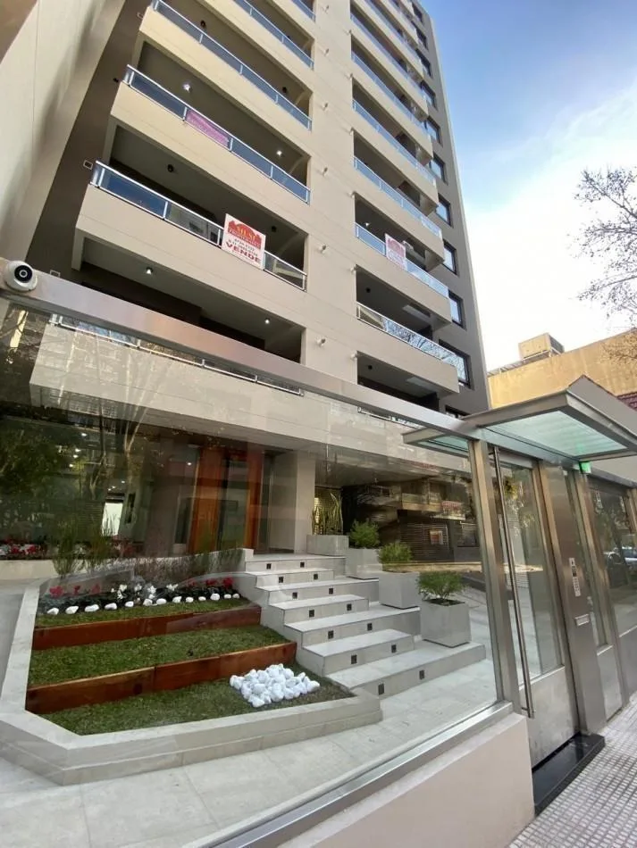 Apartamento de dois ambientes com 1 quarto em General San Martín