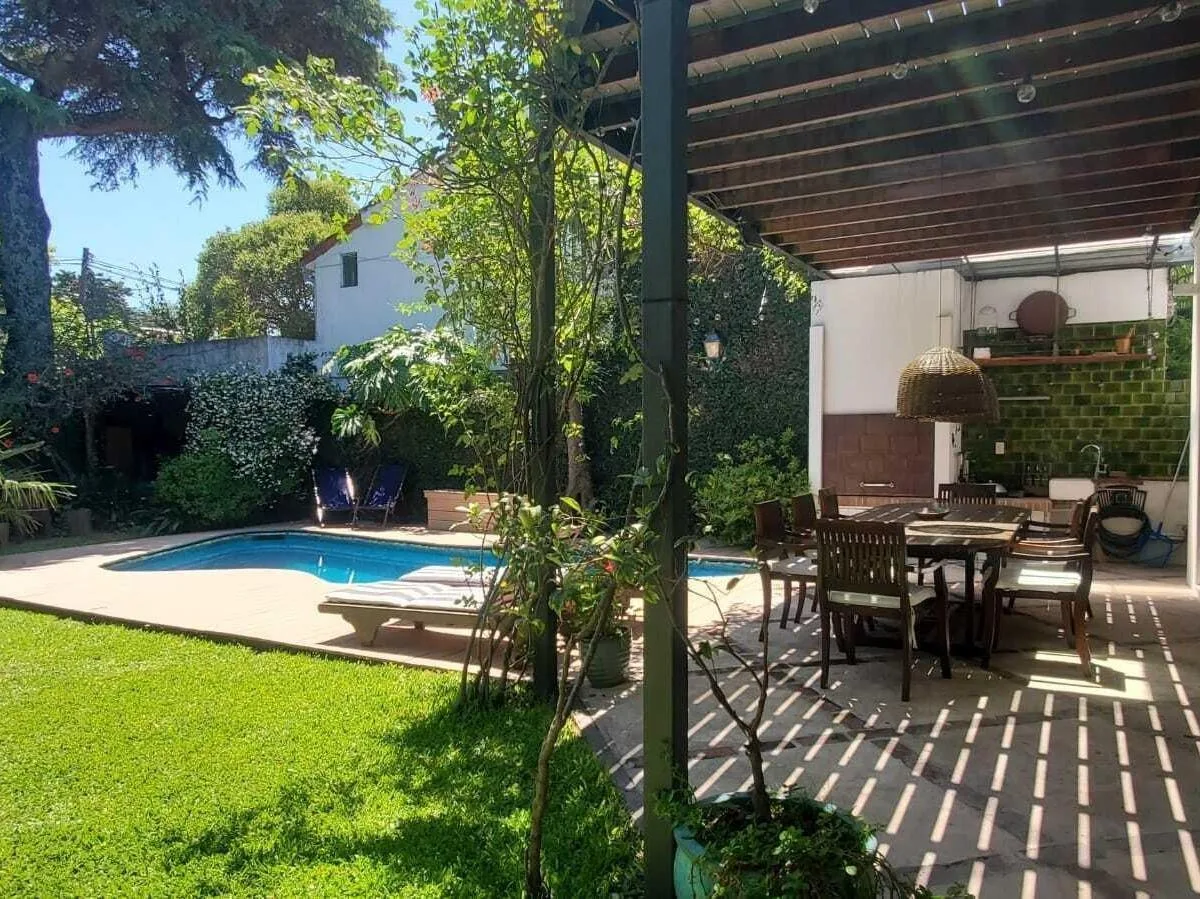 Casa en Alq. Temporario en Acassuso, San Isidro, G. B. a. Zona Norte
