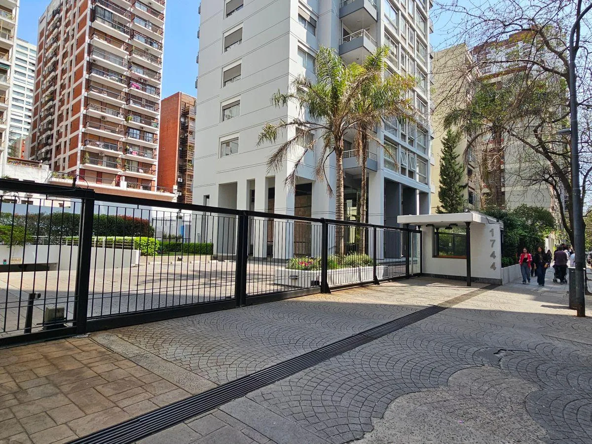 Departamento de 3 ambientes con balcón en Belgrano