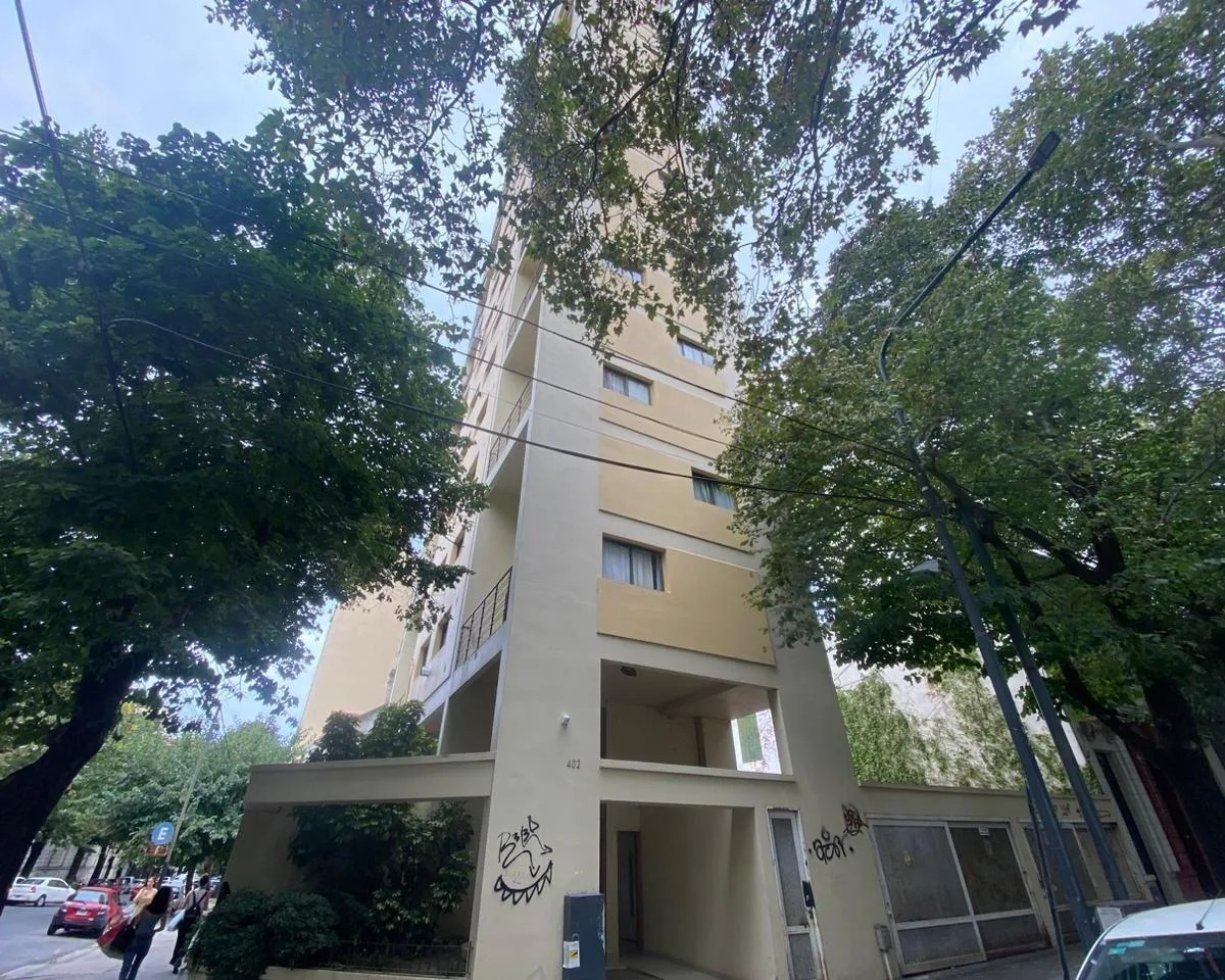 Departamento en dúplex de 2 ambientes en La Plata