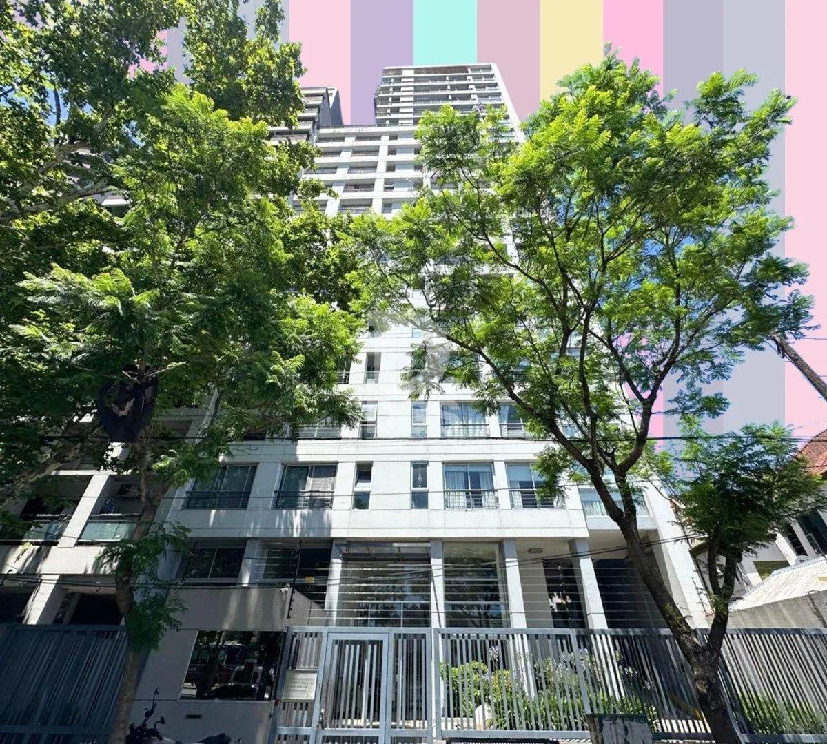 Two-room apartment with parking in Banfield East