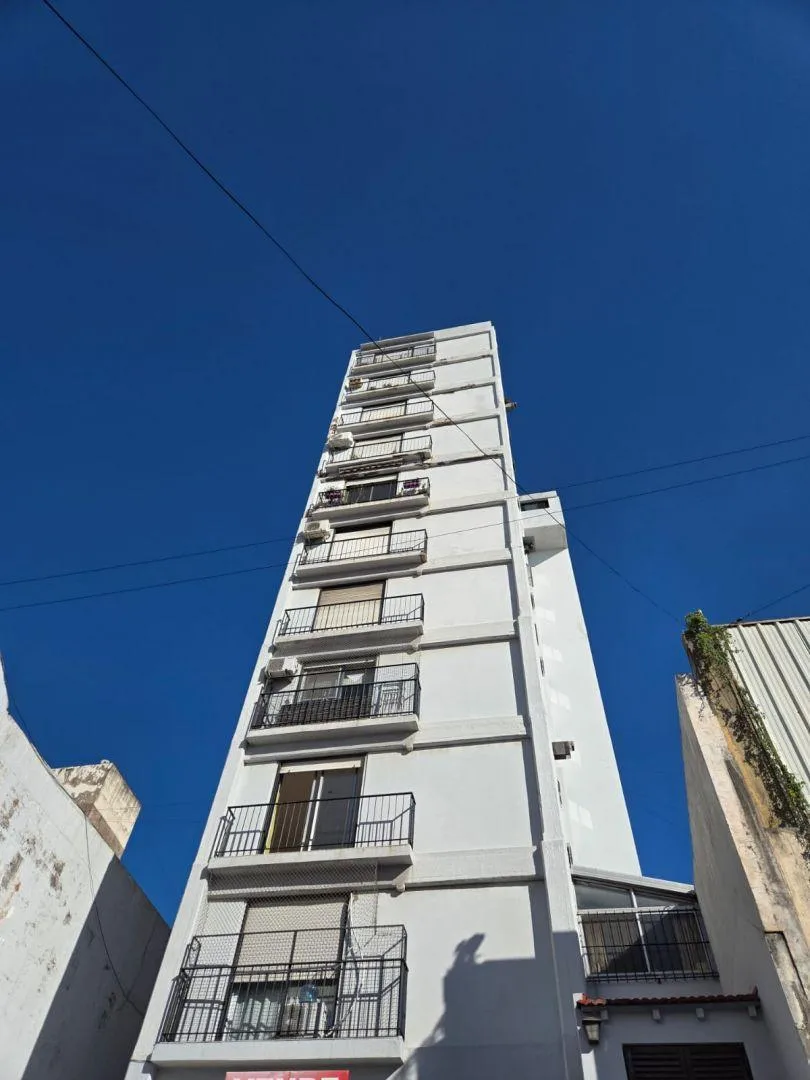 Apartamento de 3 ambientes com varanda em San Telmo