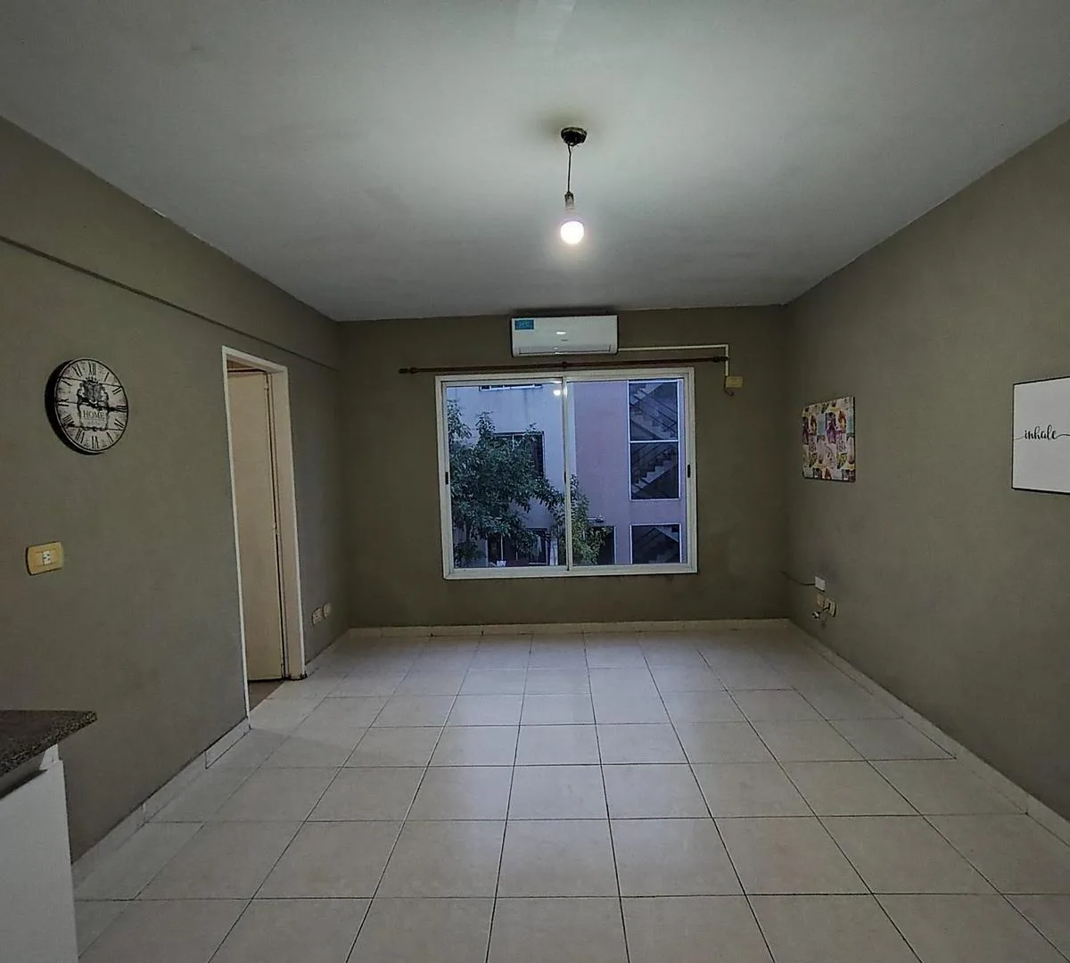 Kitnet em Morón centro, 21 m² em Morón