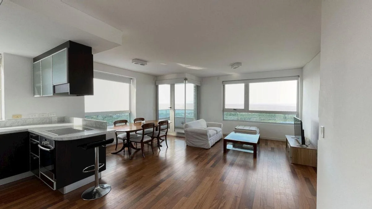 Furnished two-room apartment on a high floor in Puerto Madero