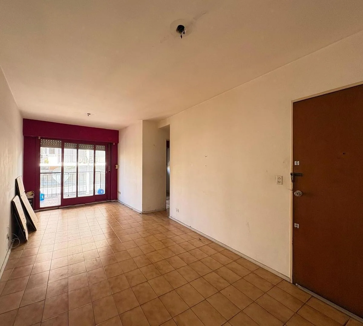 Two-room apartment with balcony in Chacarita