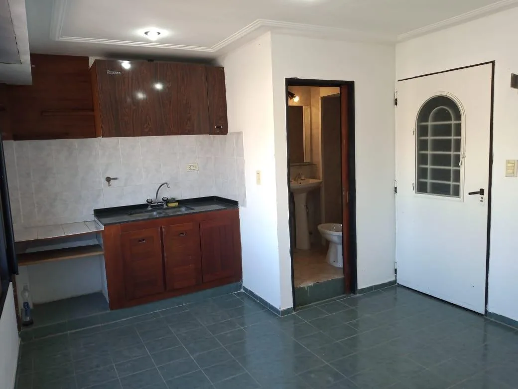 Departamento de 2 ambientes en Ramos Mejía