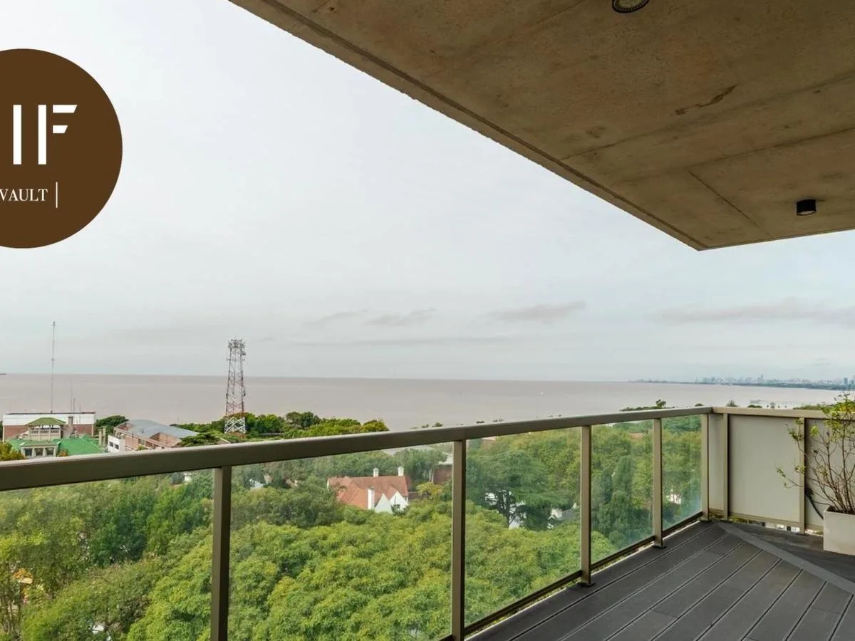 Трёхкомнатная квартира с видом на реку и 2 парковочными местами в La Lucila