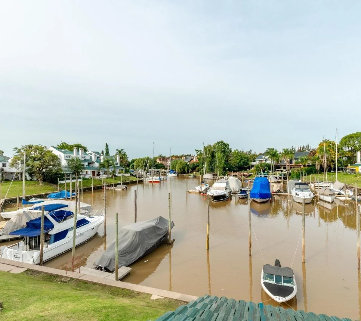 Three-bedroom apartment in Victoria with parking berth in Marina del Sol