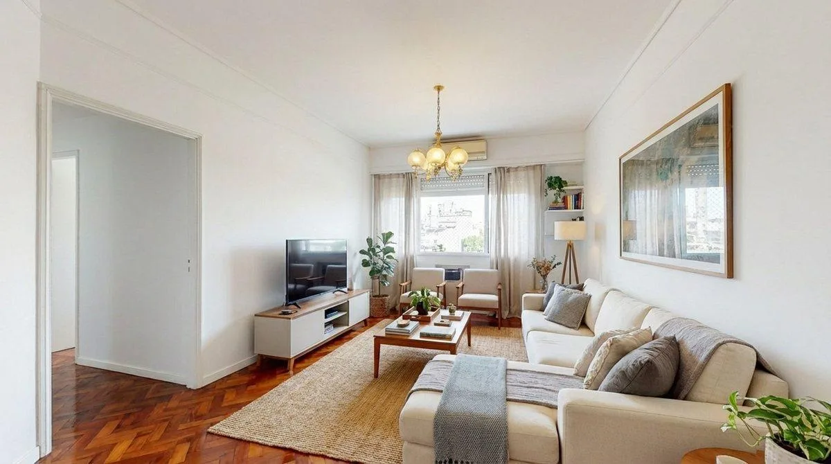 Apartamento de três ambientes com dependência em Villa Crespo