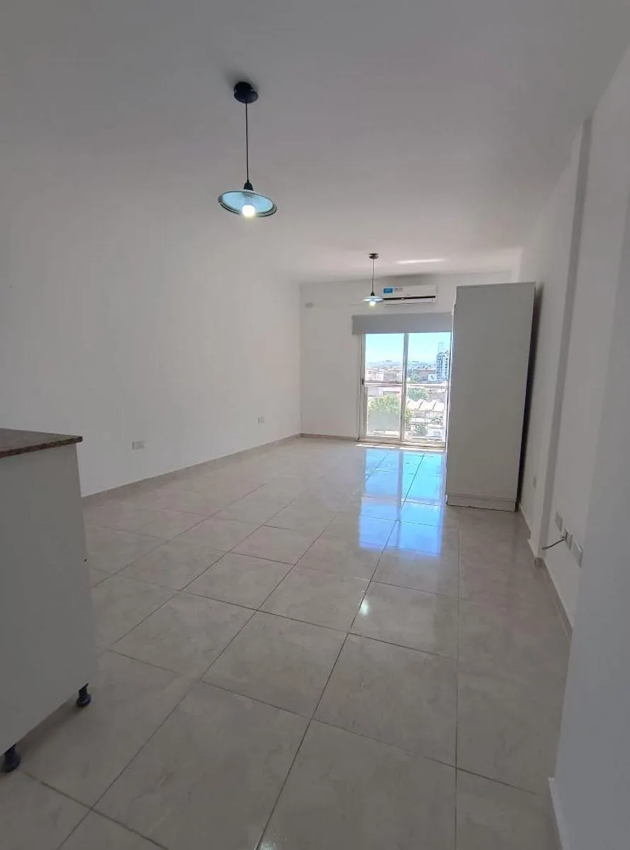 Studio apartment at the rear in Avellaneda