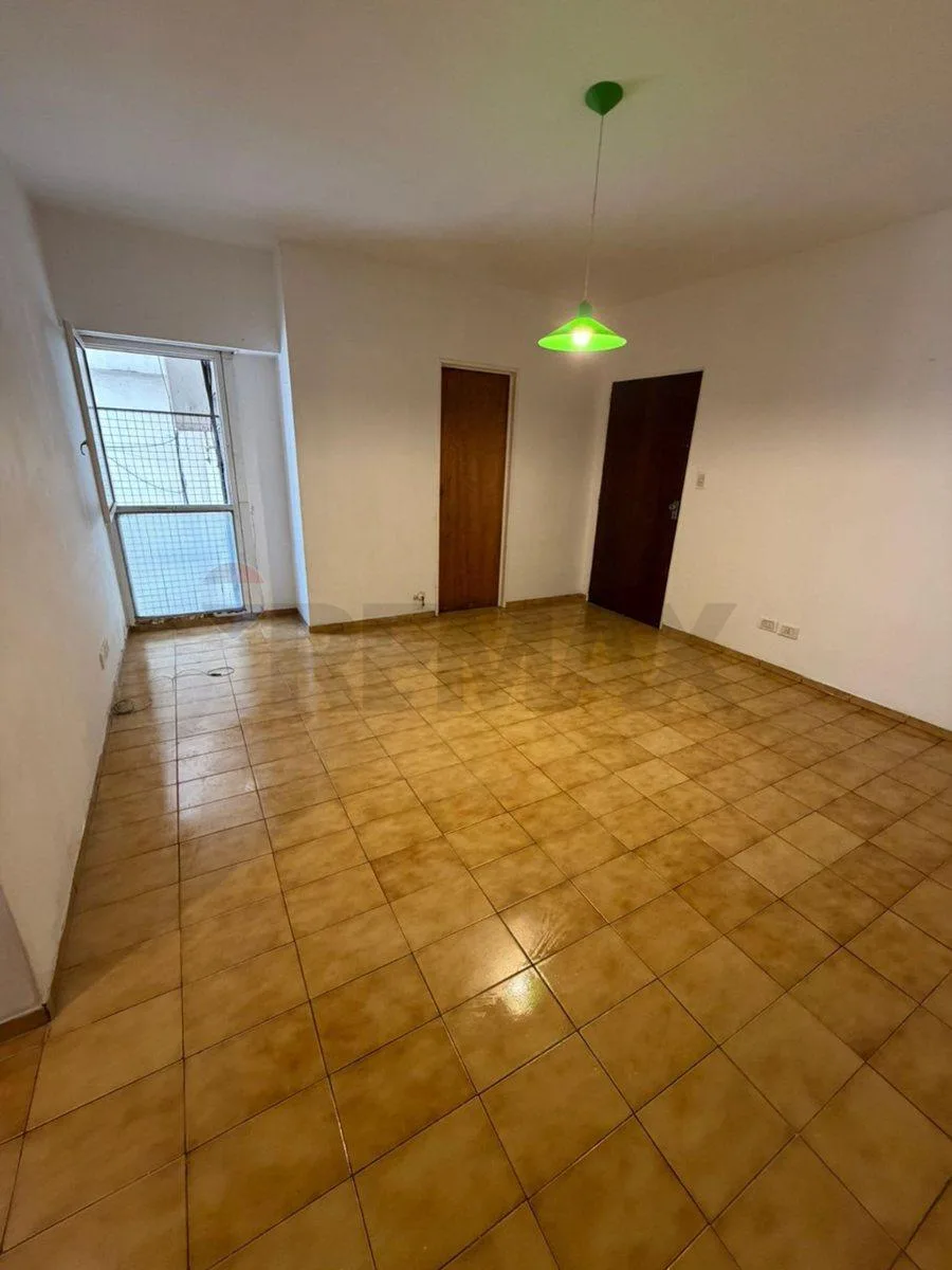 Departamento de 2 ambientes en San Cristóbal
