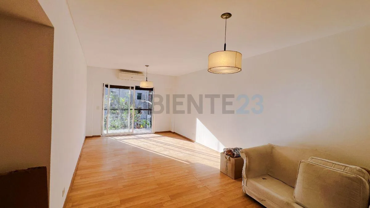 Four-room apartment in Belgrano