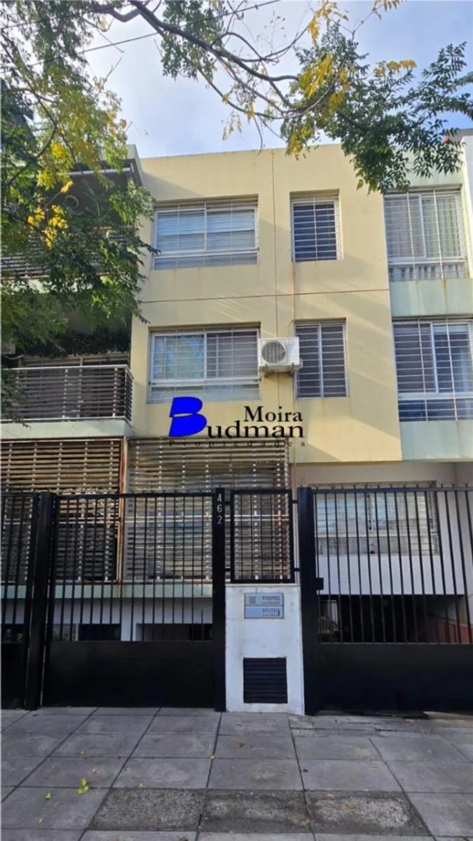 Monoambiente de 50 m² con balcón en San Isidro