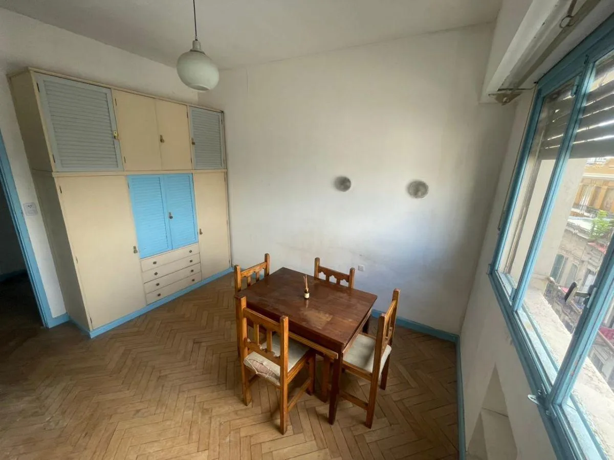 Studio apartment street-facing in San Telmo