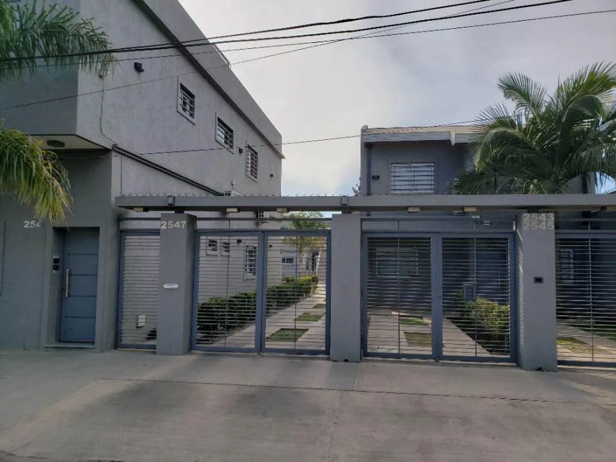 Apartamento de dois ambientes com 1 quarto e vaga de garagem em Hurlingham