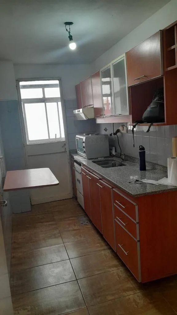 Apartamento de 2 ambientes com varanda em Ciudadela
