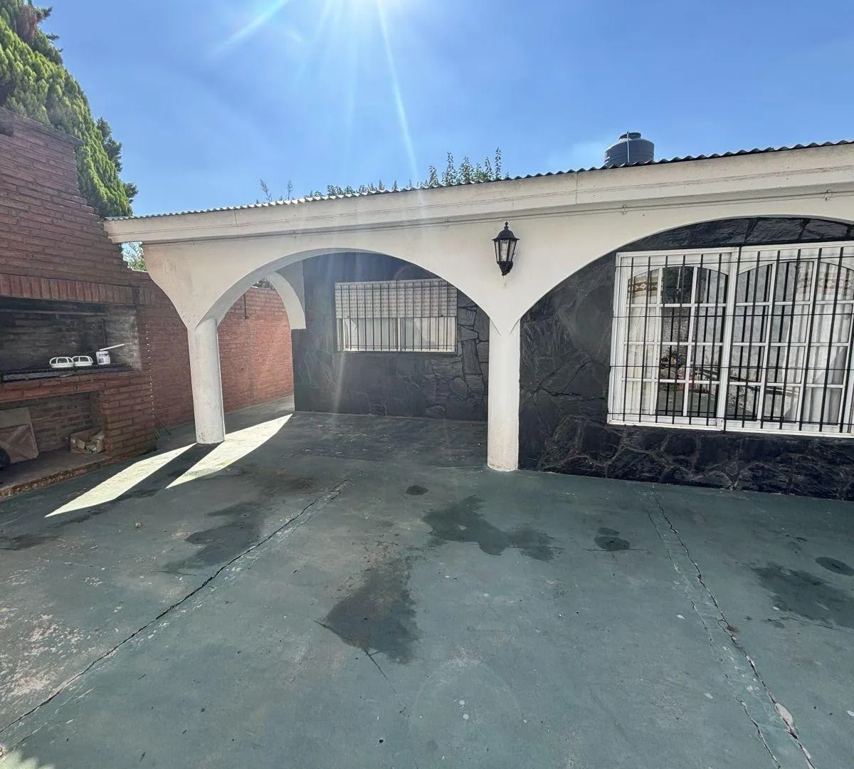 Two-bedroom house in PH in Lomas de Zamora