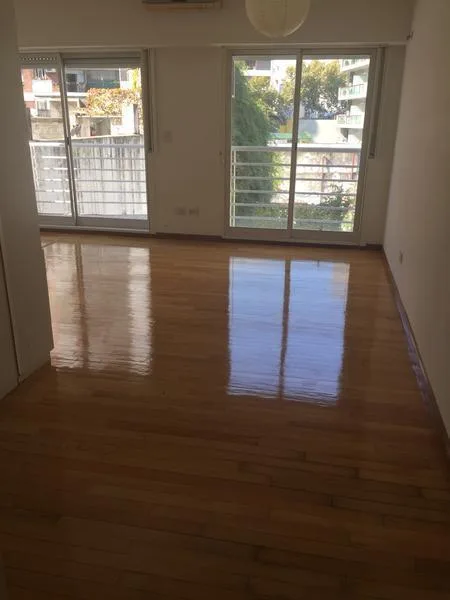 Studio apartment with balcony in Palermo