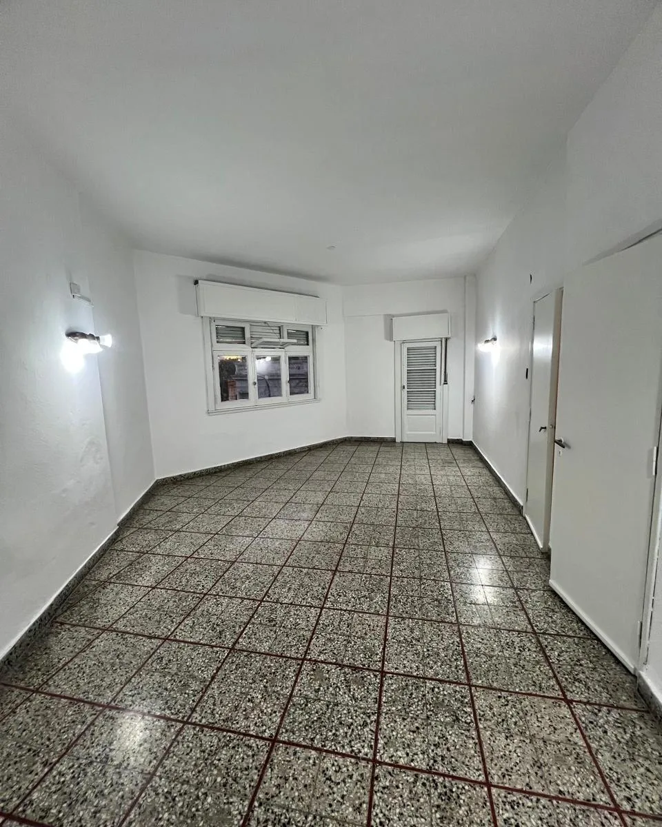 Квартира с 2 спальнями и террасой в Villa Crespo
