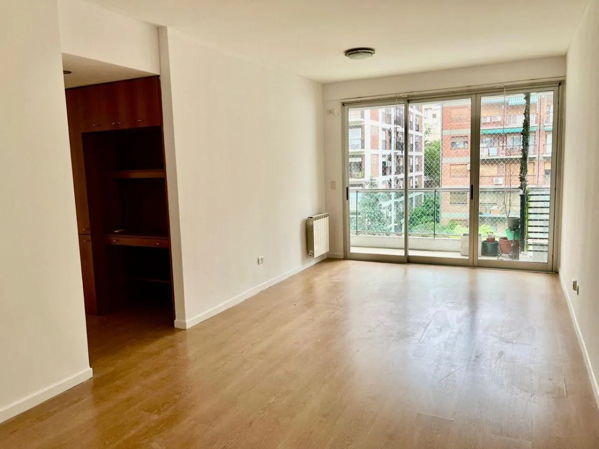 Apartamento de três ambientes com 2 quartos e vaga de garagem em Belgrano