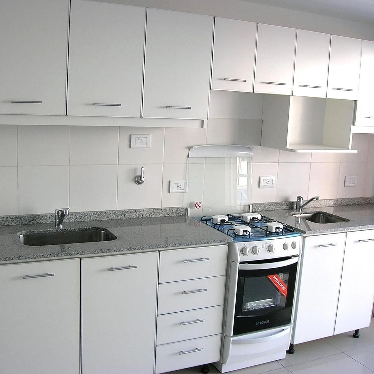 Kitnet com ventilação cruzada em Villa Crespo