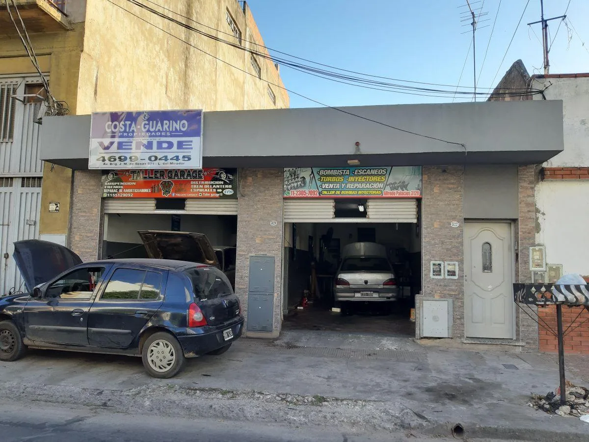 PH с 2 спальнями, 2 внутренними двориками и террасой в La Matanza