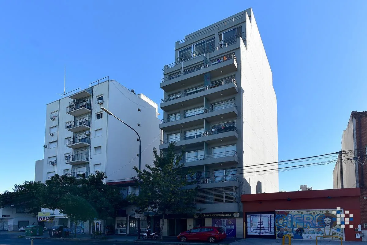 Monoambiente eléctrico contra frente en Villa del Parque