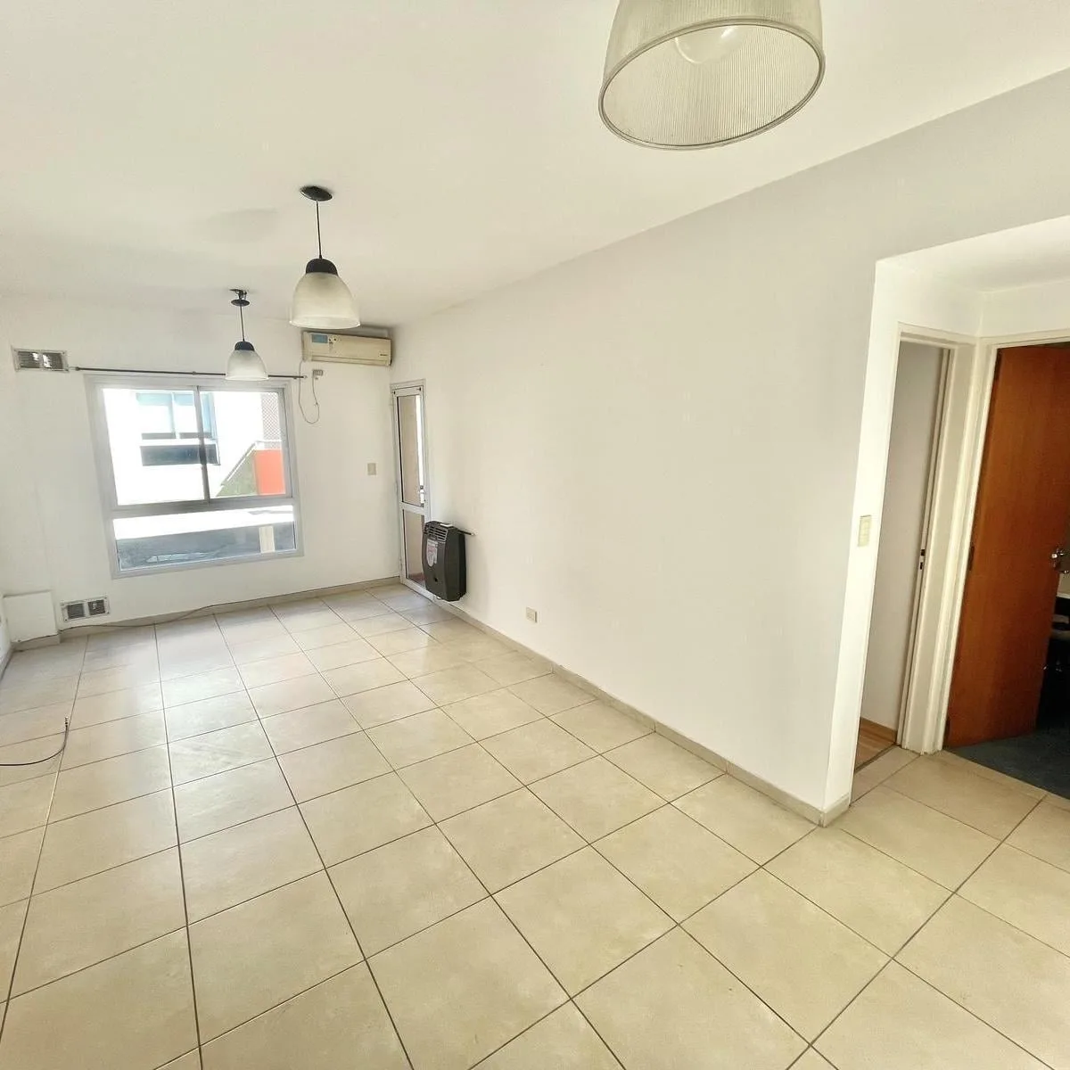 Two-room apartment in Lomas de Zamora near Banfield Este centre