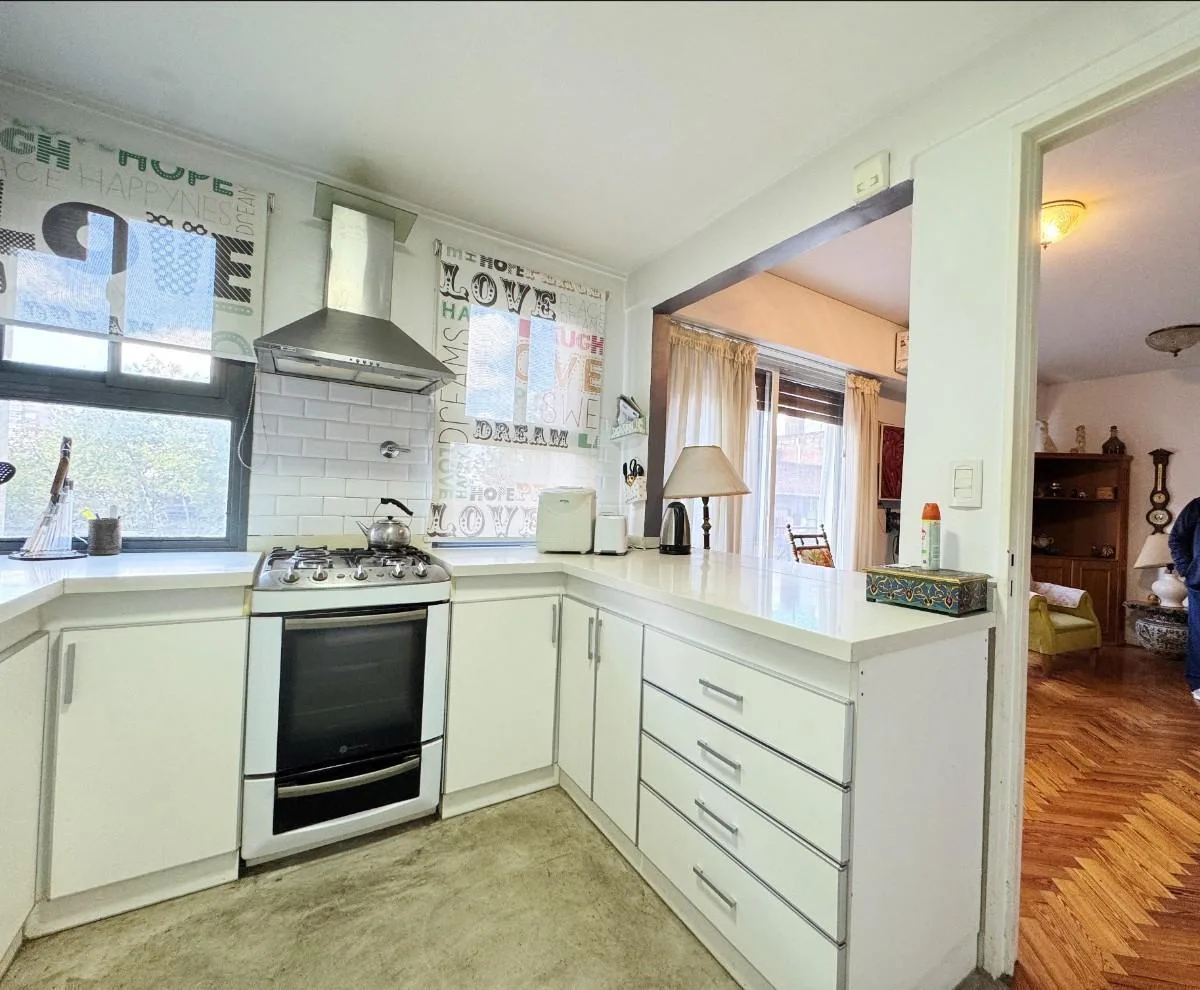 Departamento de 3 ambientes con cochera en San Fernando