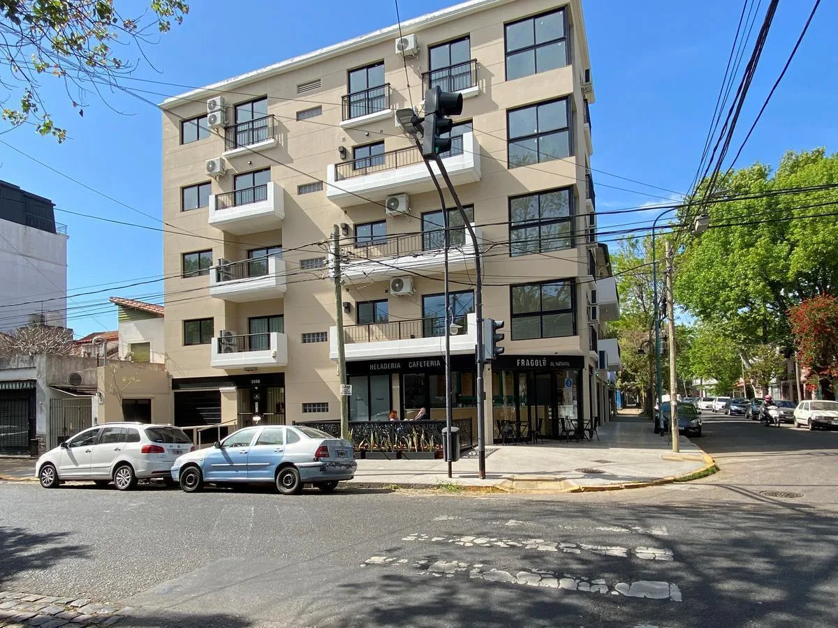 Apartamento duplex de dois quartos em Olivos