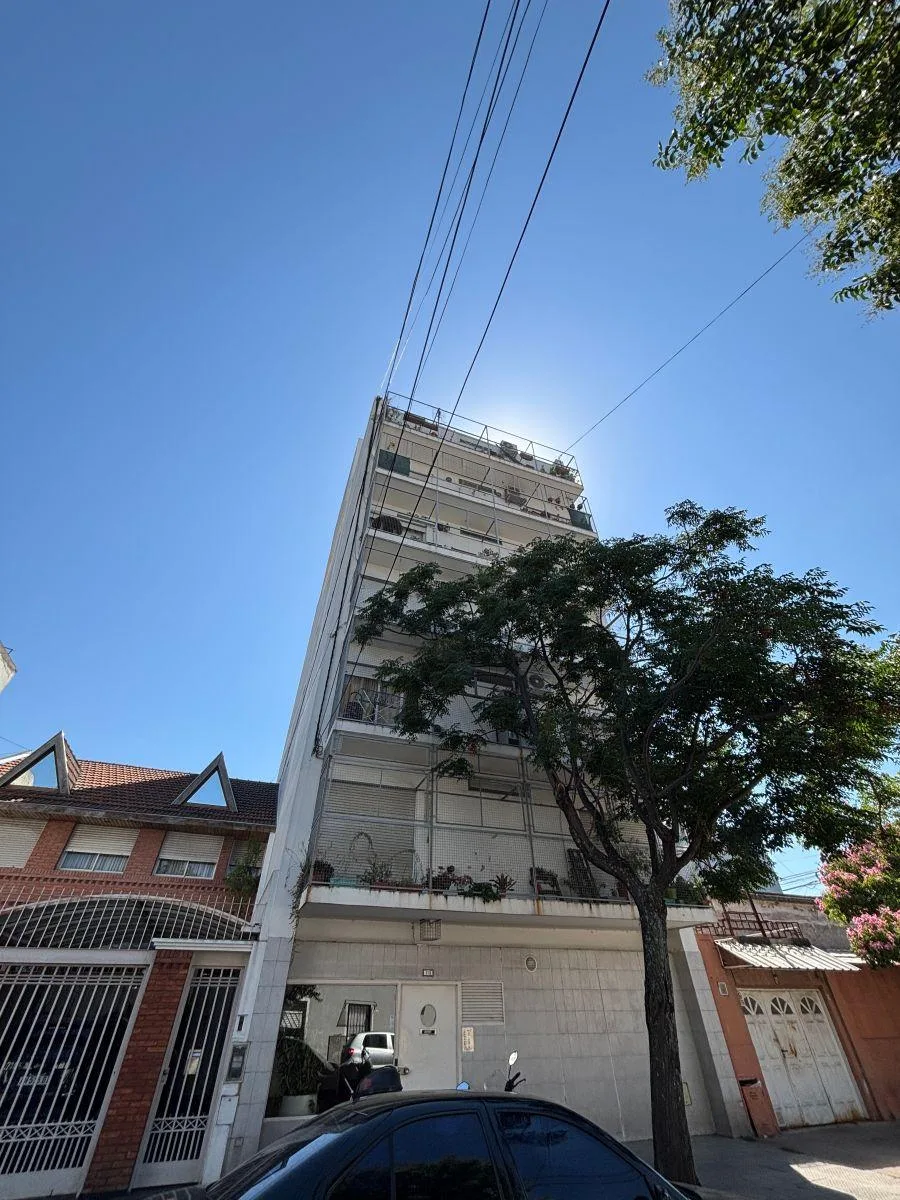 Apartamento de três ambientes em Vélez Sarsfield