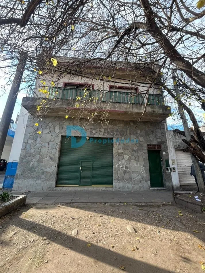 Casa com 2 dormitórios em General San Martín