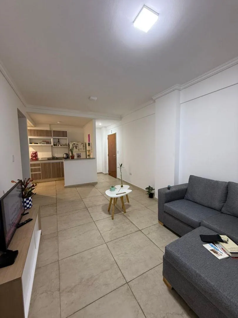 Apartamento de 2 ambientes com 1 quarto em Barracas