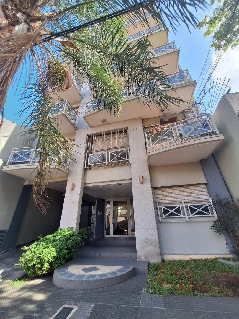 Studio apartment with balcony in General San Martín (city centre)